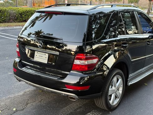 Used 2010 Mercedes-Benz ML 350 image 41