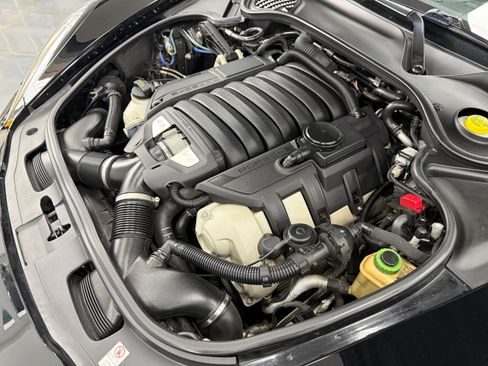 Used 2013 Porsche Panamera GTS image 37