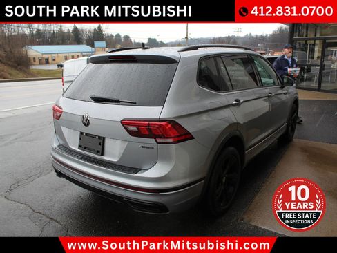Used 2023 Volkswagen Tiguan SE R-Line image 9