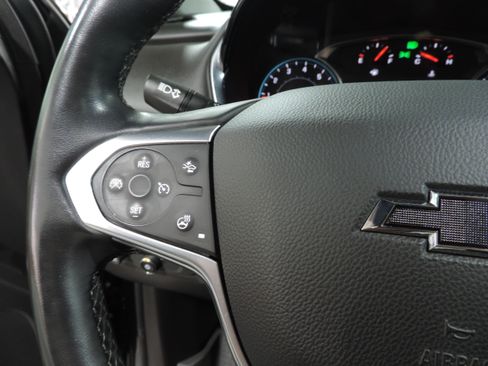 Used 2023 Chevrolet Traverse RS image 47