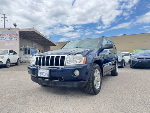 Used 2005 Jeep Grand Cherokee 4WD Limited image 2