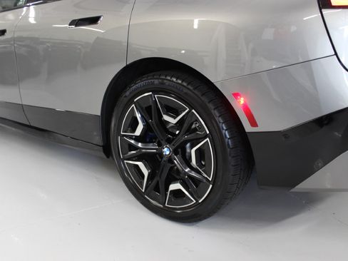 Used 2024 BMW iX M60 AWD/4WD image 16