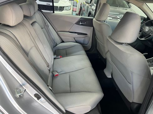 Used 2015 Honda Accord LX image 15