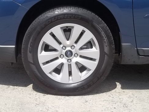 Used 2019 Subaru Outback 2.5i Premium AWD/4WD image 13