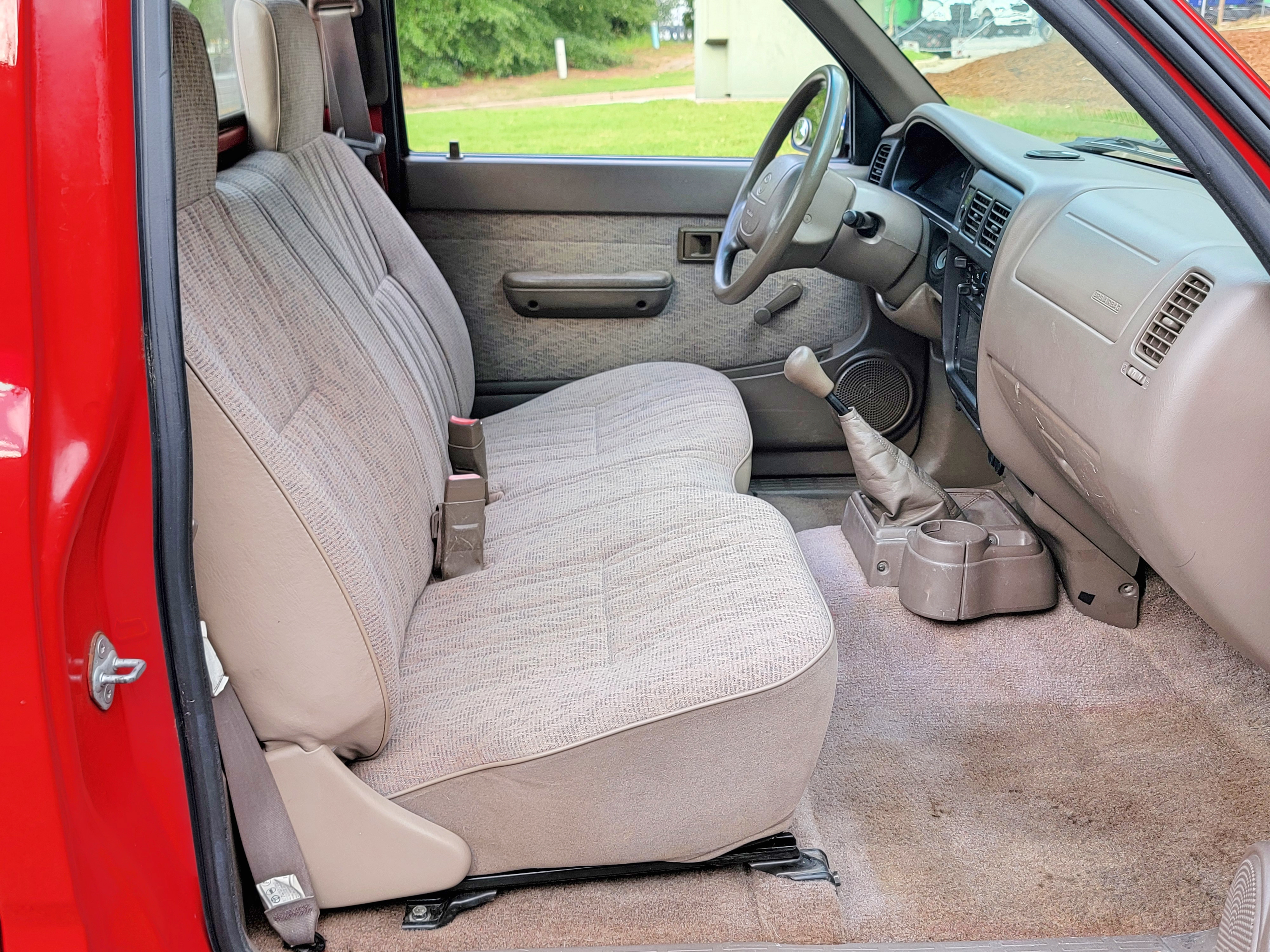 Used 1999 Toyota Tacoma 2WD Regular Cab image 38