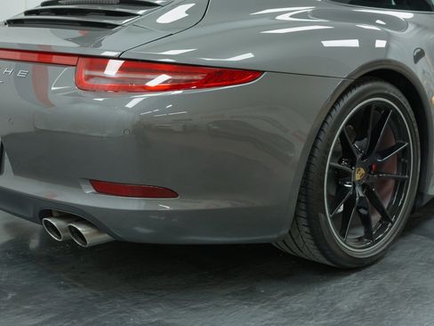 Used 2014 Porsche 911 Carrera 4S image 23