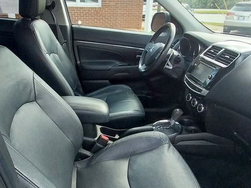 Used 2015 Mitsubishi Outlander Sport SE image 19