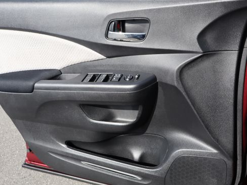 Used 2016 Honda CR-V EX image 17