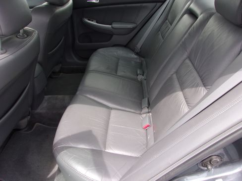 Used 2005 Honda Accord EX-L image 6