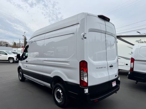 Used 2023 Ford Transit 250 image 2