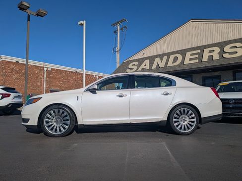 Used 2016 Lincoln MKS Elite image 2