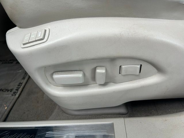 Used 2010 Cadillac SRX 2WD Premium image 23