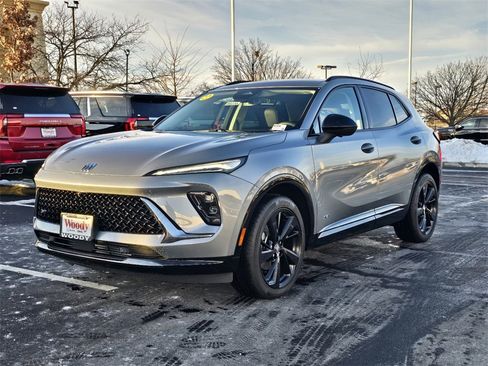 New 2025 Buick Envision Sport Touring image 4