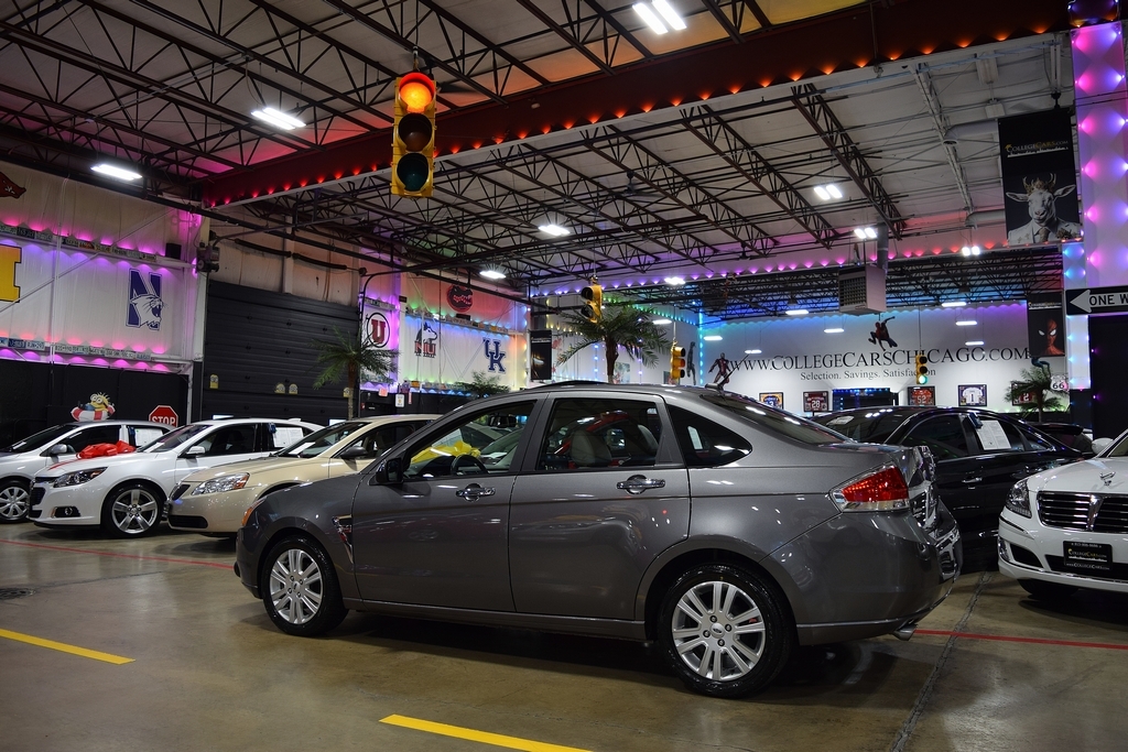 Used 2009 Ford Focus SEL Sedan FWD image 4