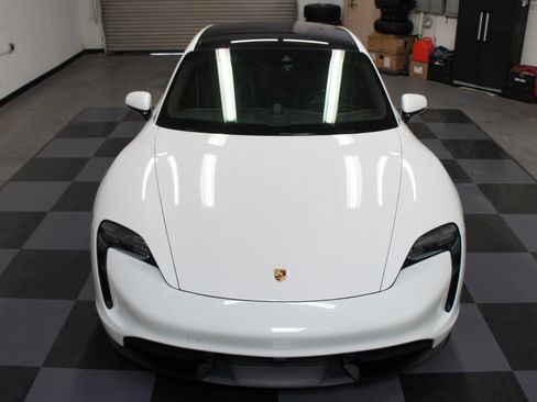 Used 2020 Porsche Taycan Turbo image 16