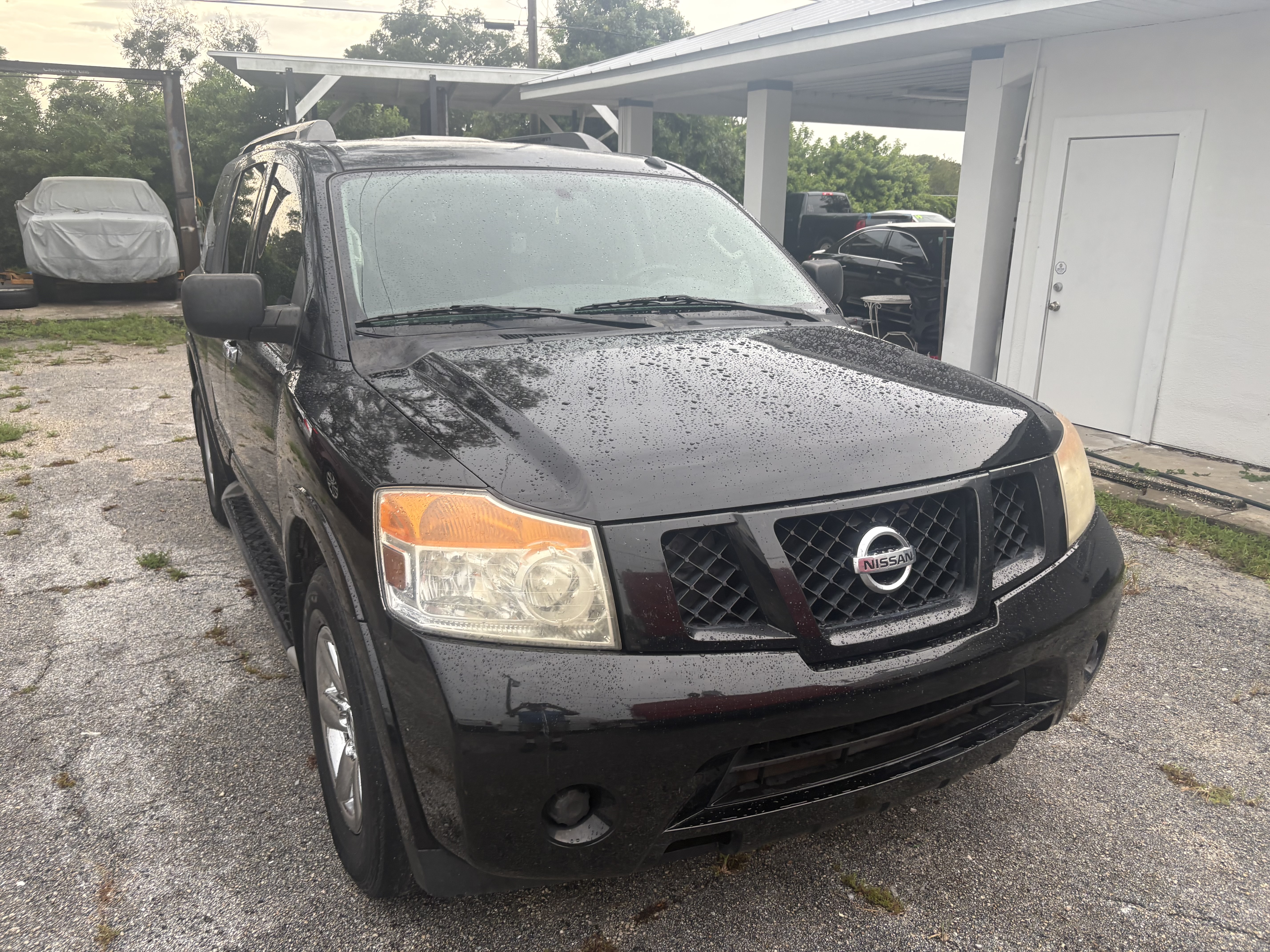 Used 2015 Nissan Armada 2WD image 3