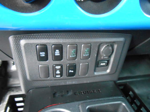 Used 2007 Toyota FJ Cruiser 2WD image 13