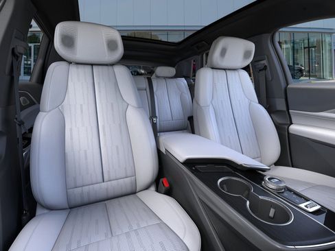 New 2025 Cadillac Lyriq Sport image 16