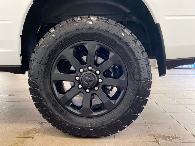 Used 2026 RAM 3500 Big Horn AWD/4WD image 25