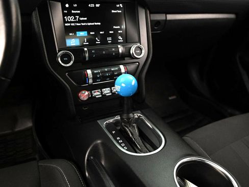 Used 2018 Ford Mustang GT image 29