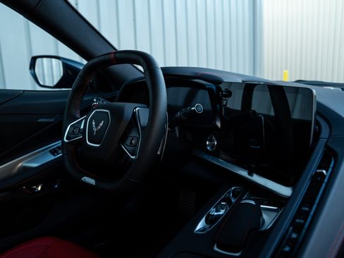 Used 2024 Chevrolet Corvette Z06 image 13