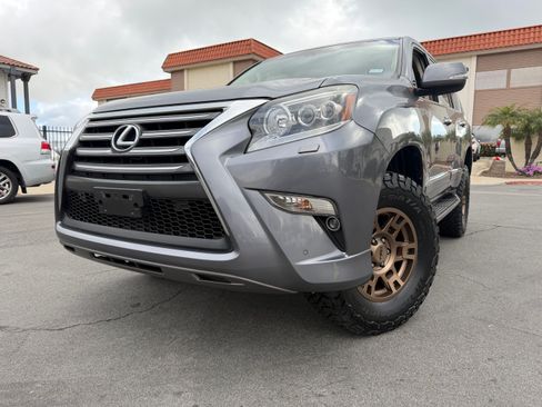 Used 2016 Lexus GX 460 image 7