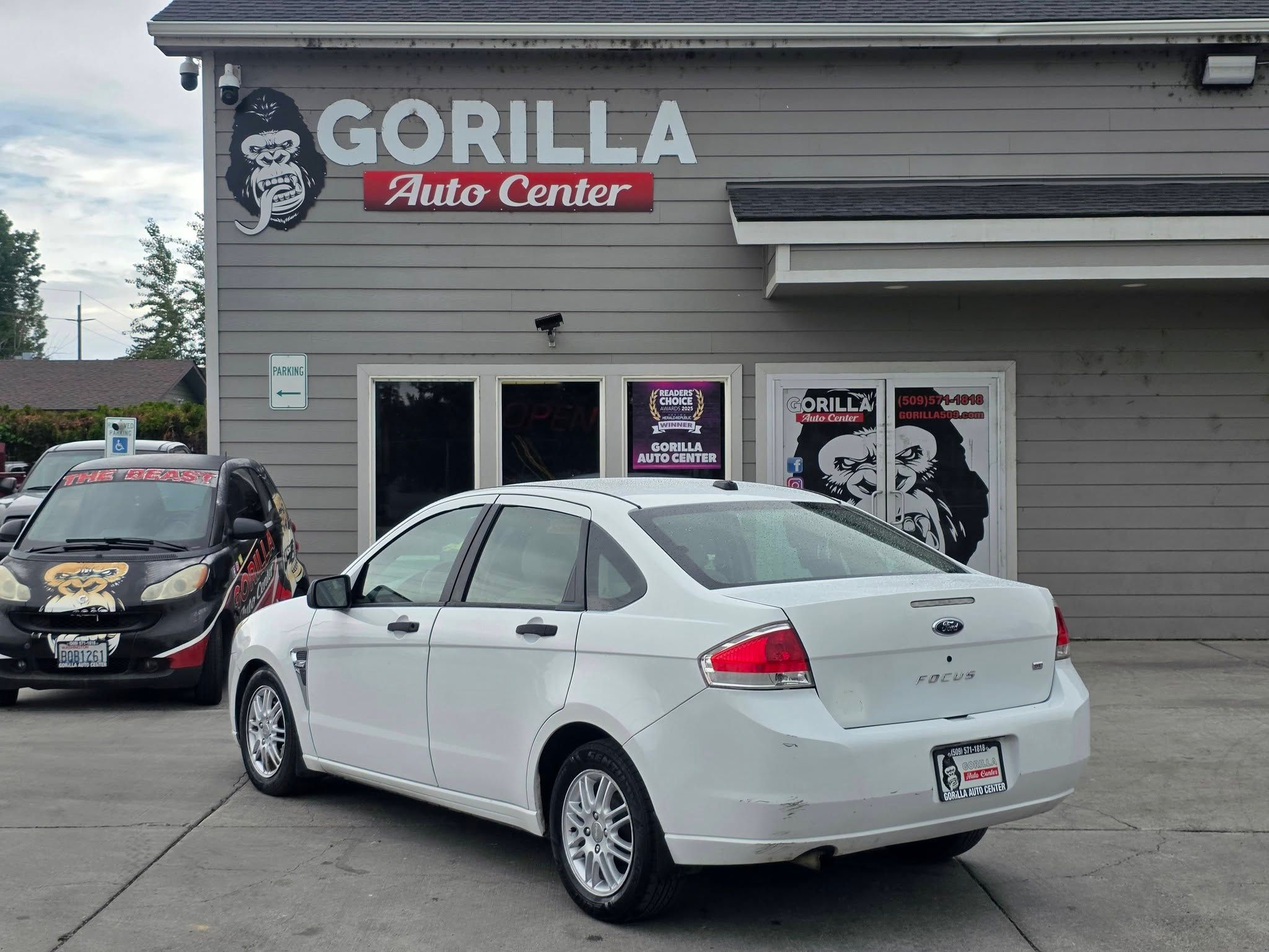 Used 2008 Ford Focus Sedan FWD image 5