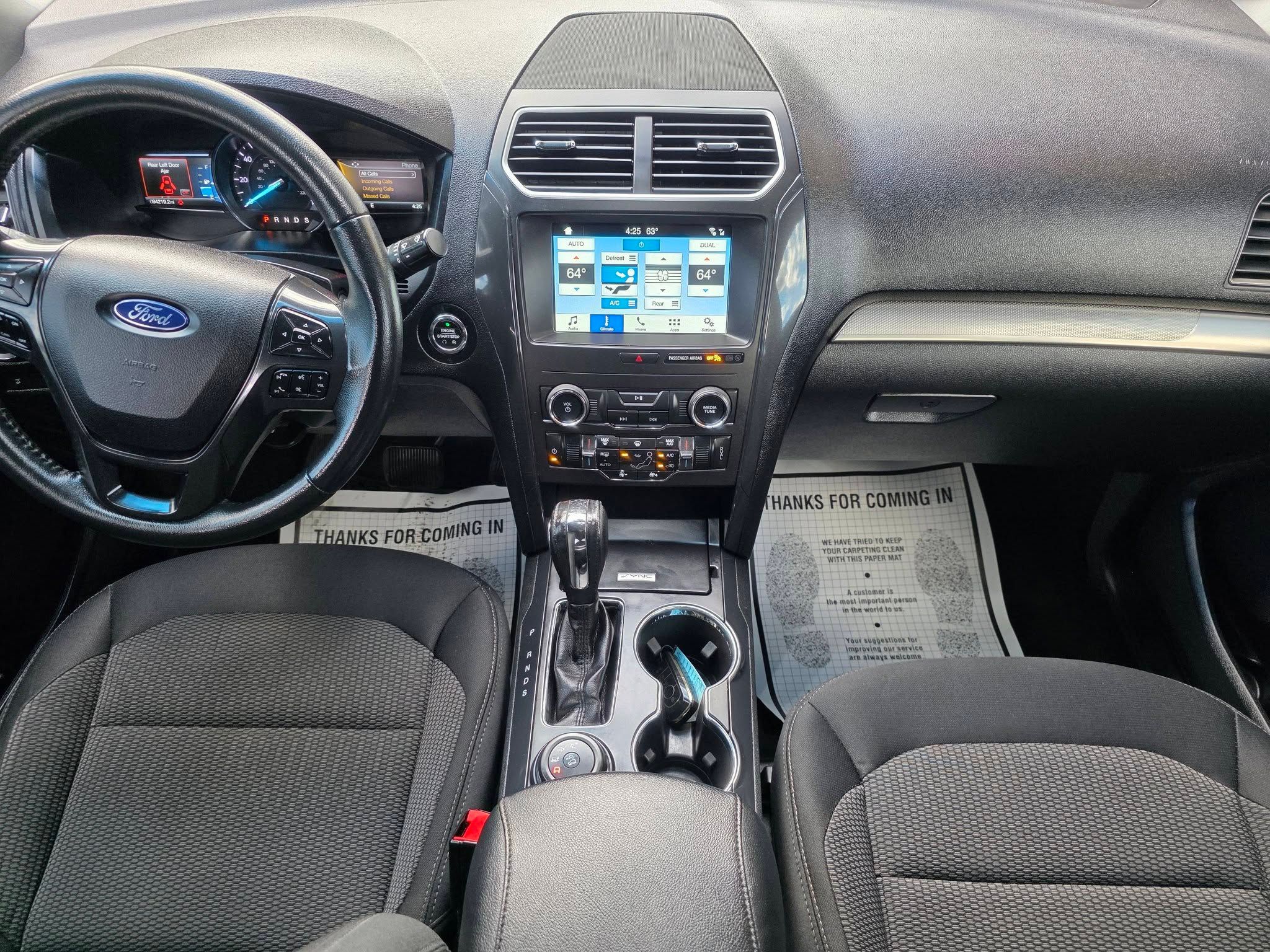 Used 2018 Ford Explorer 4WD XLT image 9