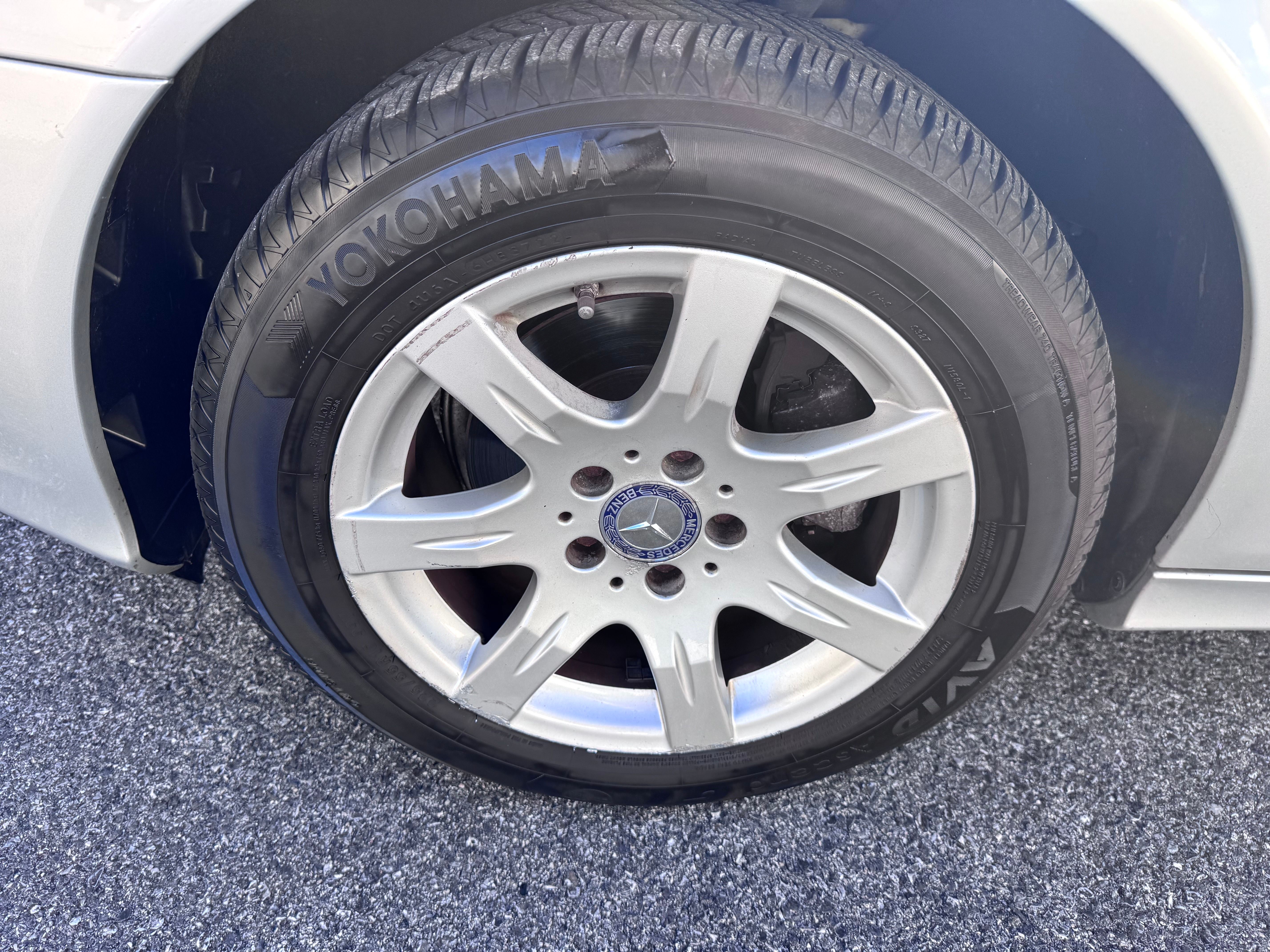 Used 2007 Mercedes-Benz E 320 image 10