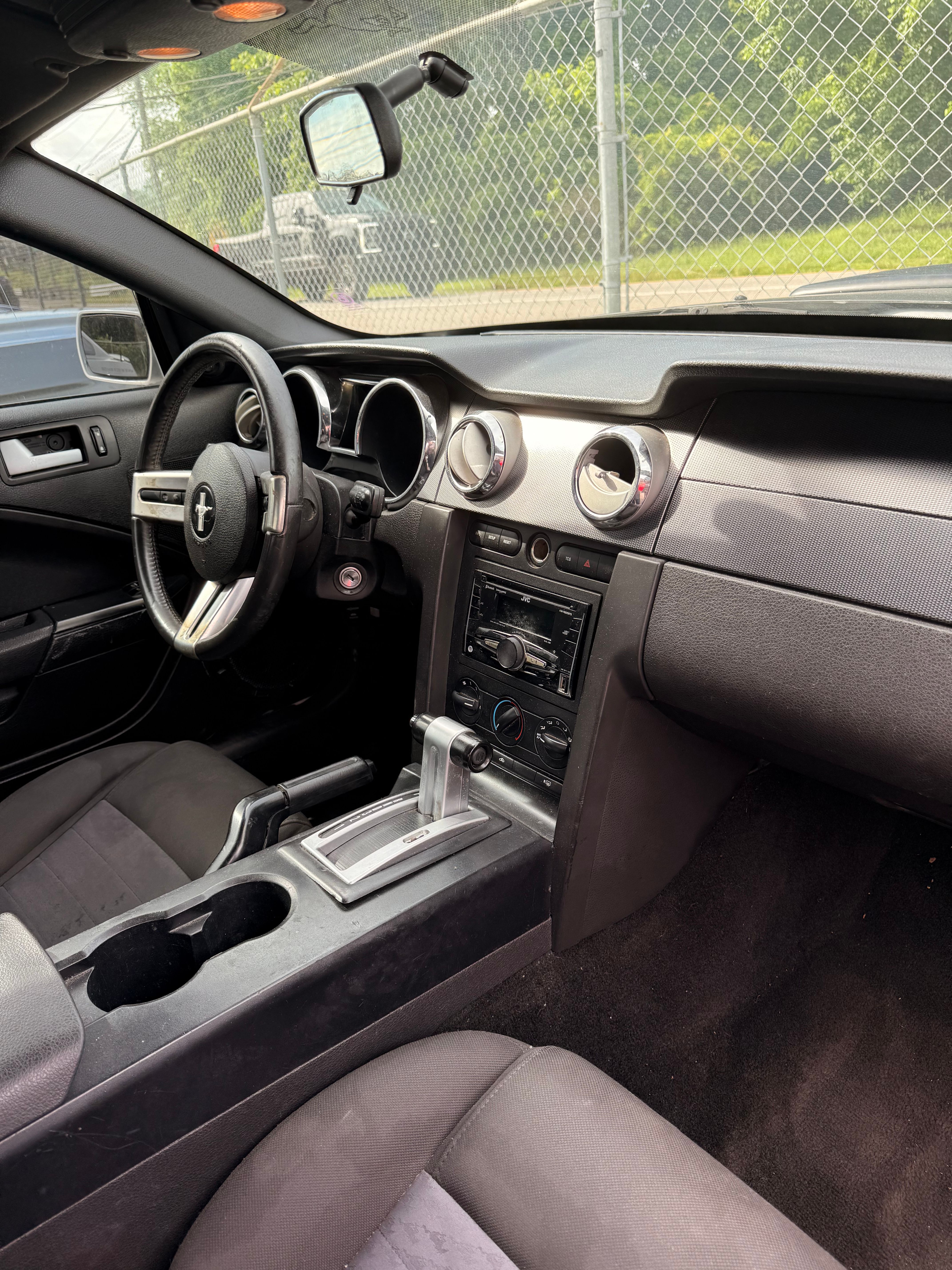 Used 2005 Ford Mustang GT RWD image 10