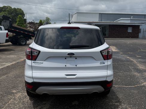 Used 2018 Ford Escape 4WD SEL image 4