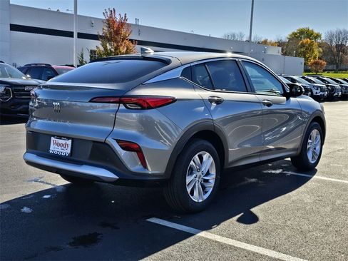 New 2026 Buick Envista Preferred image 8