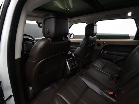 Used 2020 Land Rover Range Rover Sport HSE image 40