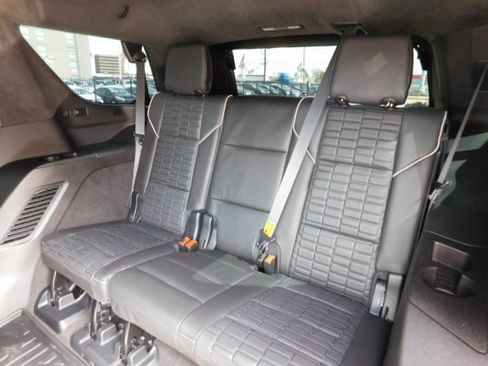 Used 2023 Cadillac Escalade V image 26