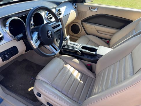 Used 2006 Ford Mustang GT Premium image 6