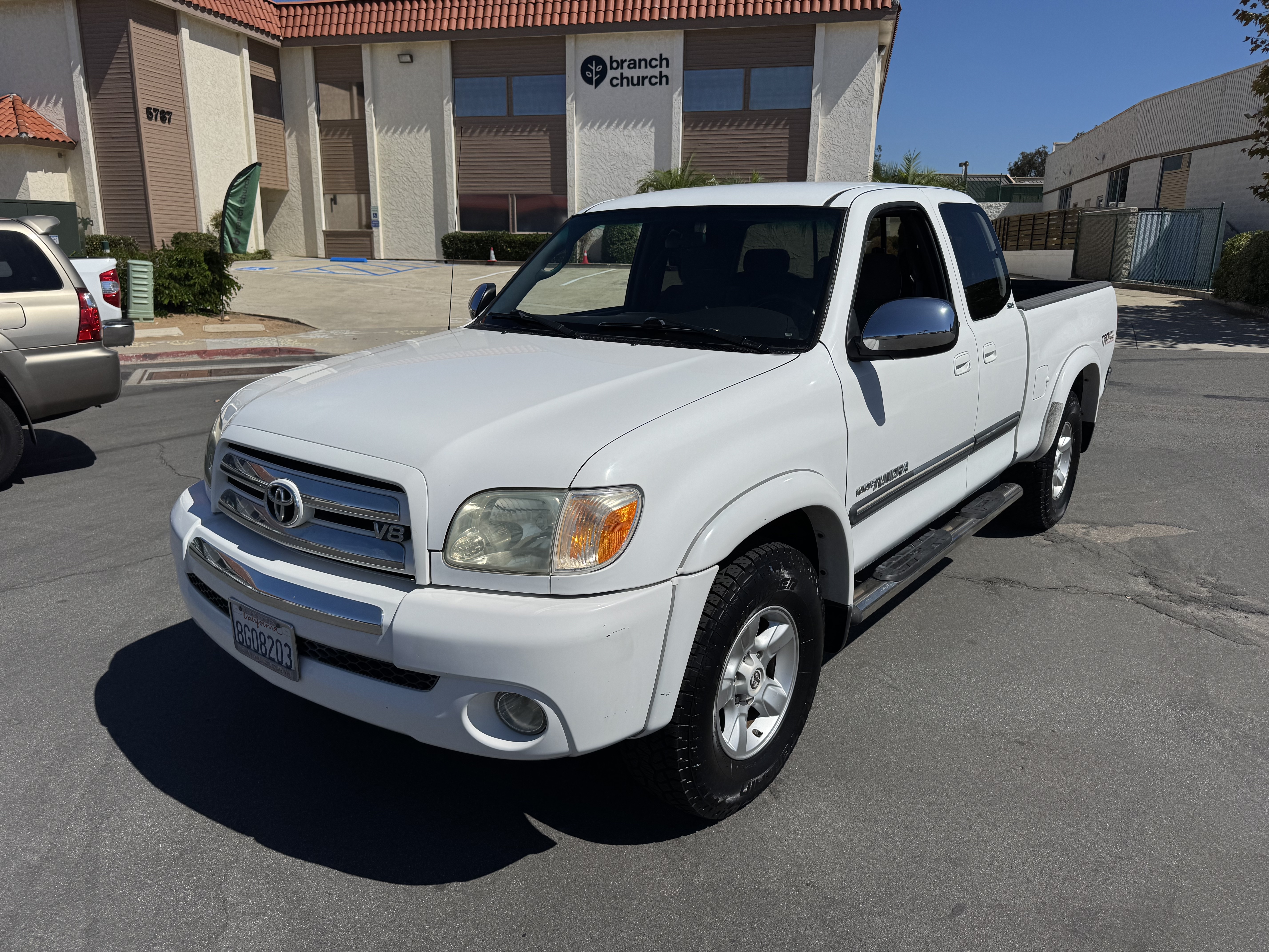 Used 2006 Toyota Tundra w/ TRD Off-Road Package RWD image 3