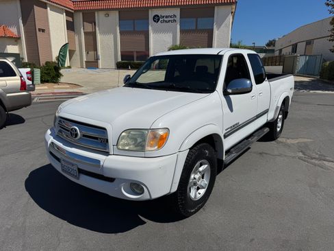 Used 2006 Toyota Tundra SR5 image 3