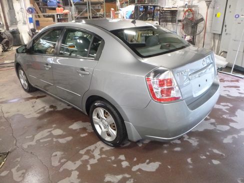 Used 2009 Nissan Sentra 2.0 S image 8