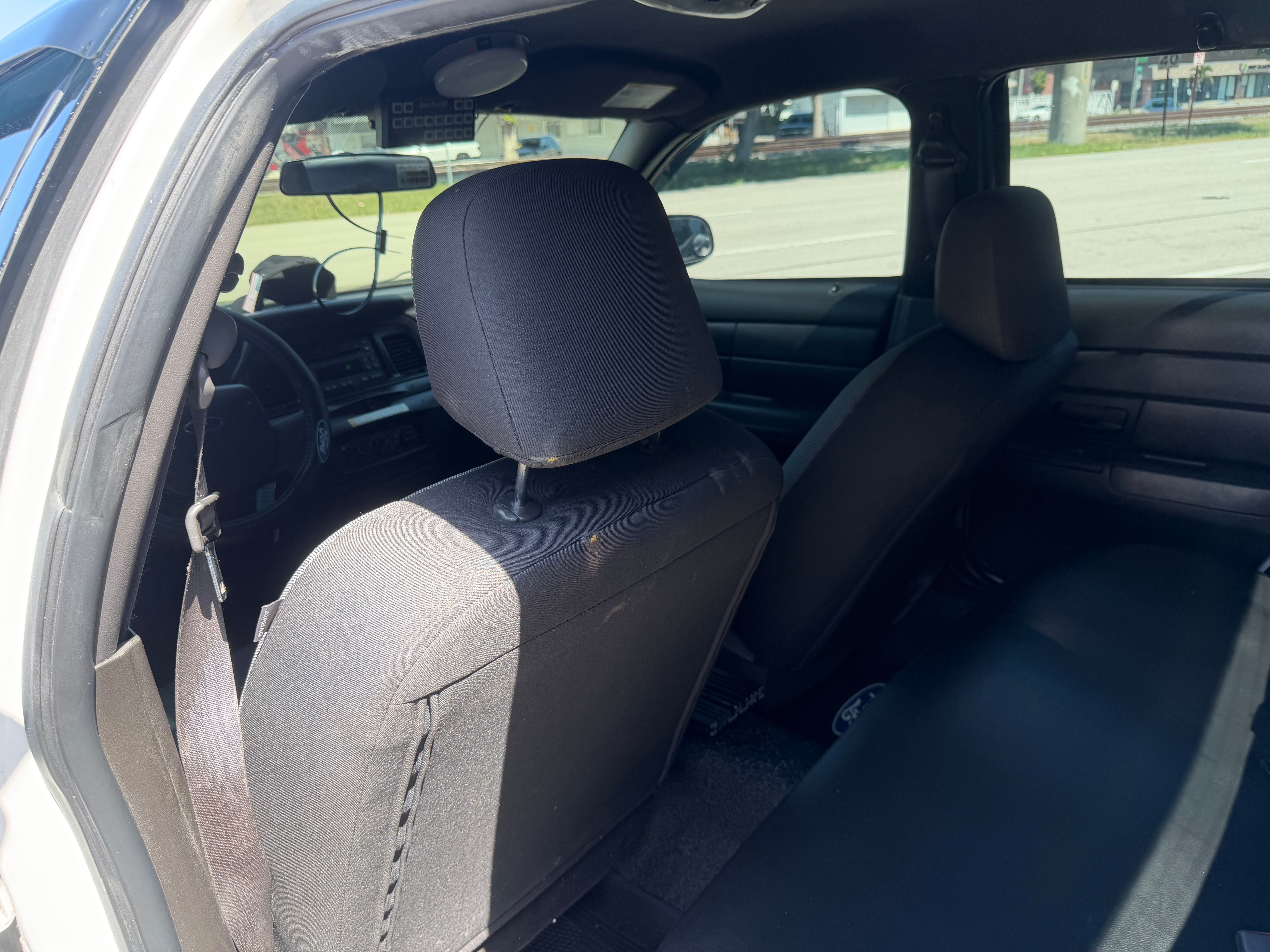 Used 2007 Ford Crown Victoria Police Interceptor RWD image 22