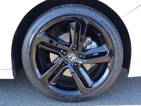 Used 2020 Honda Accord Sport image 31