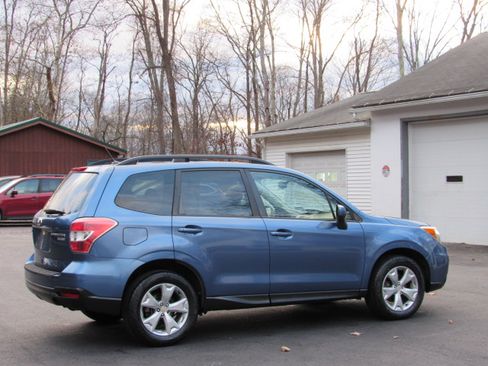 Used 2015 Subaru Forester 2.5i Premium image 12