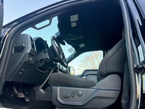 Used 2020 Ford F150 XLT image 18