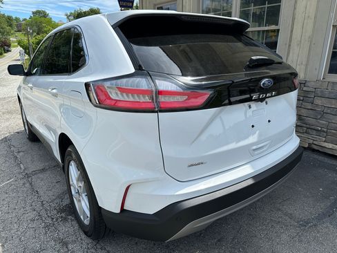 Used 2022 Ford Edge AWD image 8