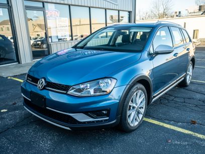 Used 2017 Volkswagen Golf Alltrack