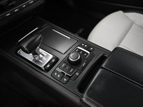 Used 2020 Genesis G80 3.3T Sport image 23