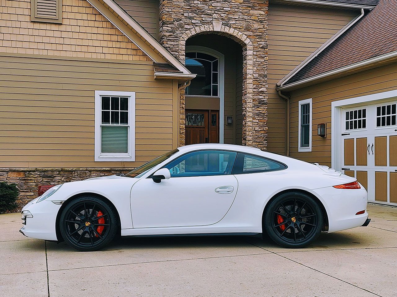 Used 2013 Porsche 911 Carrera 4S Coupe AWD/4WD image 30