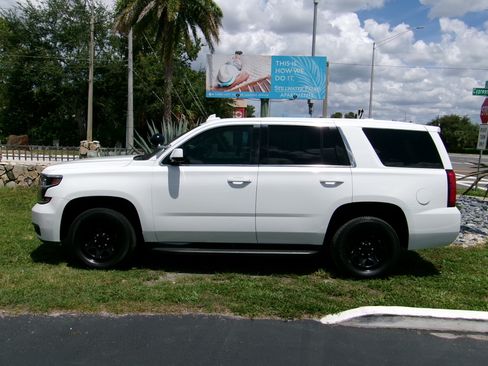 Used 2017 Chevrolet Tahoe 2WD image 2