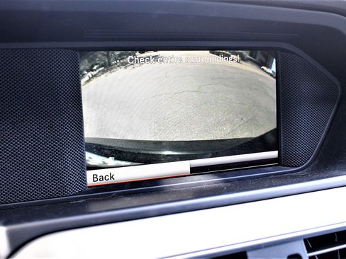 Used 2013 Mercedes-Benz C 250 Sedan image 25