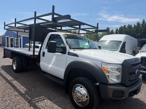 Used 2015 Ford F550 2WD Regular Cab Super Duty image 6