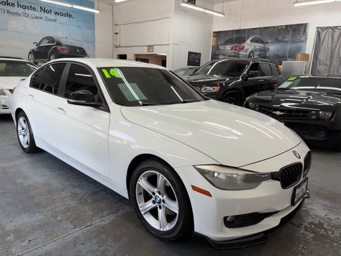 Used 2014 BMW 328i Sedan RWD image 11